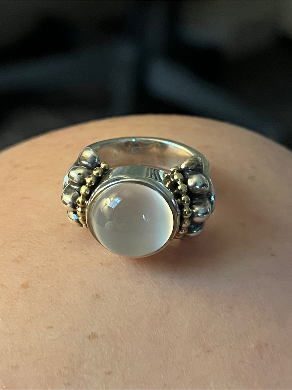 Mesmerizing LAGOS Moonstone Caviar vintage sterling ring